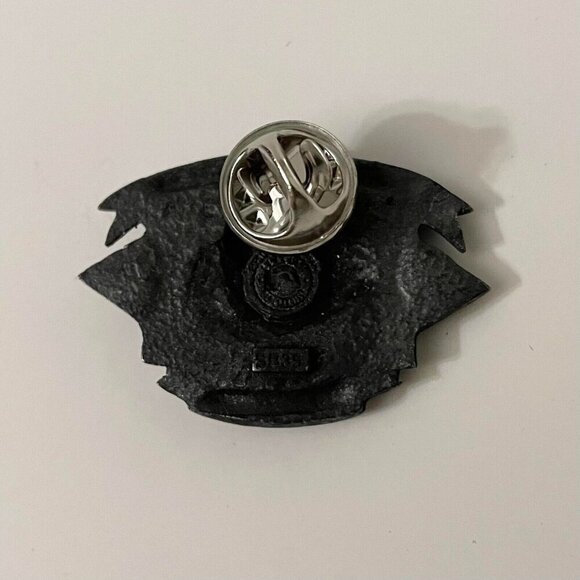 Vintage MLB Cincinnati Reds Baseball Souvenir Mascot Pin - Picture 7 of 9